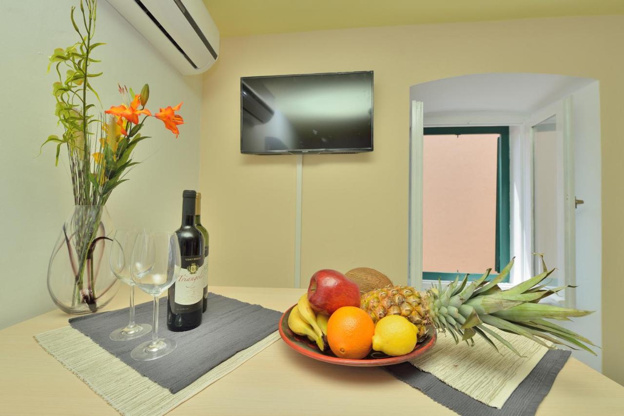 Apartments Carpe Diem Novigrad  المظهر الخارجي الصورة