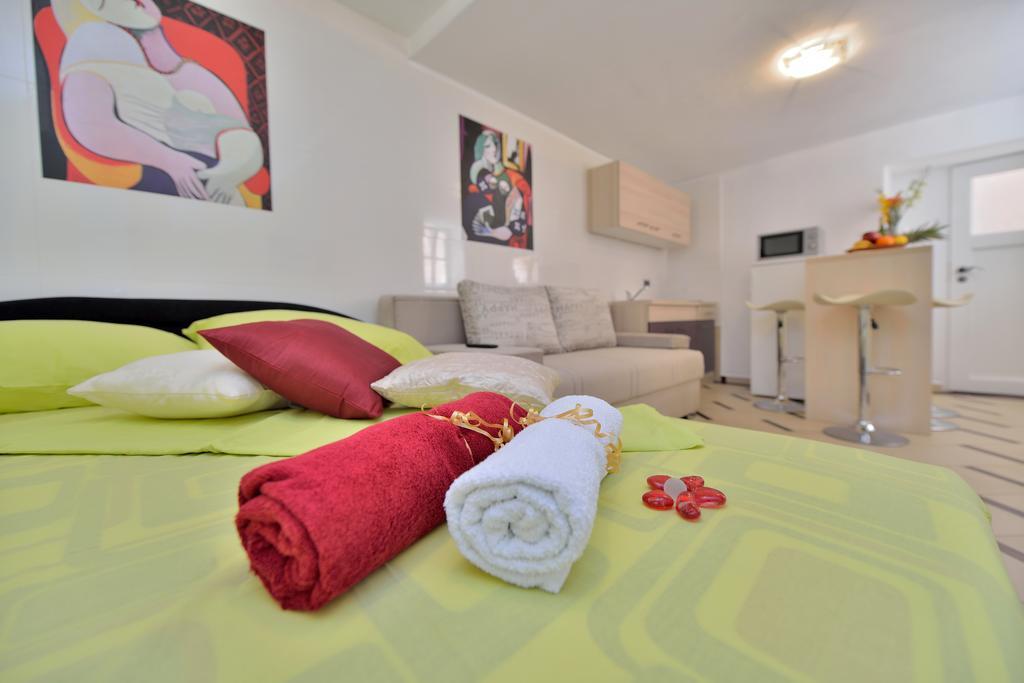 Apartments Carpe Diem Novigrad  الغرفة الصورة