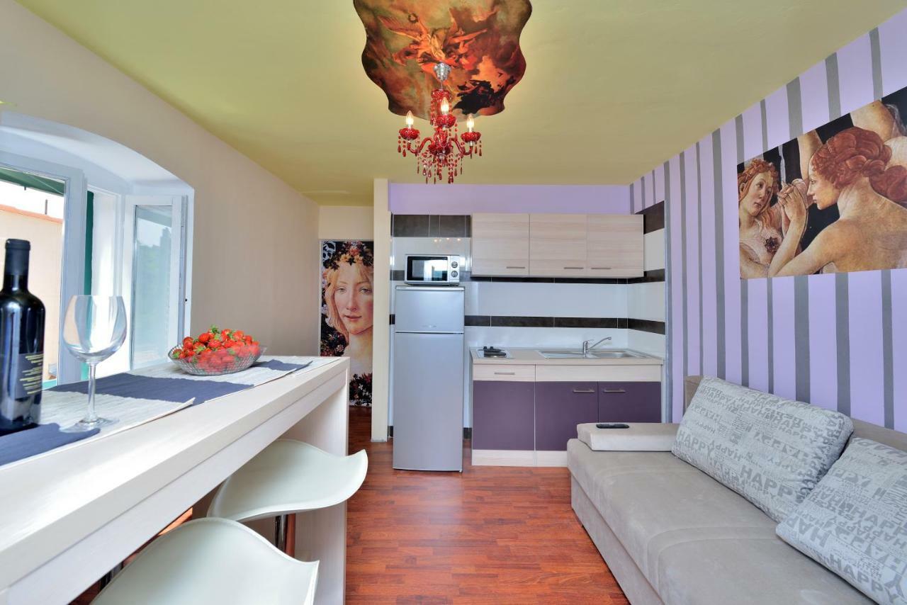 Apartments Carpe Diem Novigrad  المظهر الخارجي الصورة